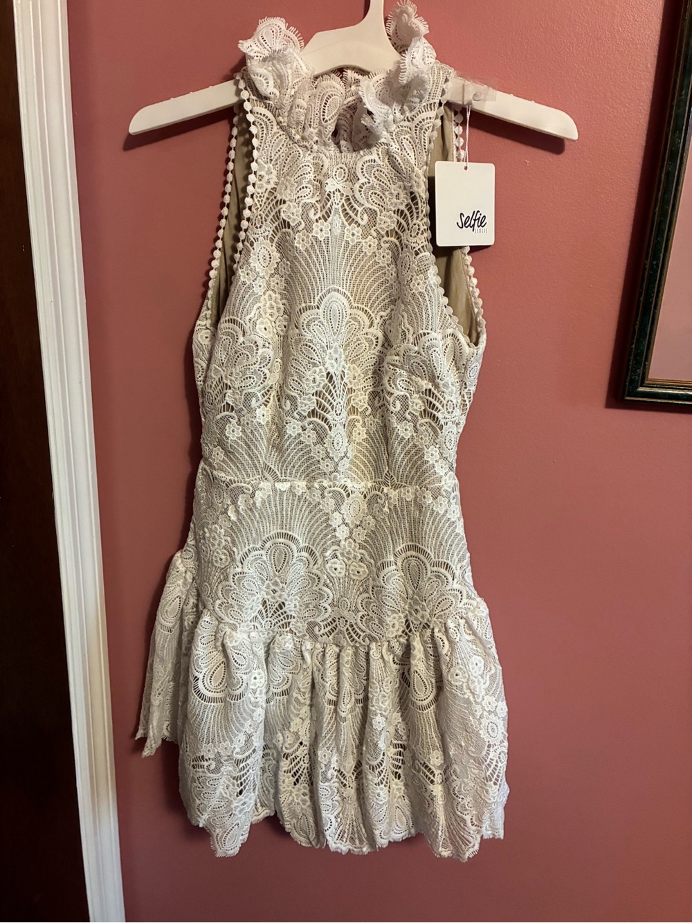 Selfie Leslie White Lace Halter Mini Dress
